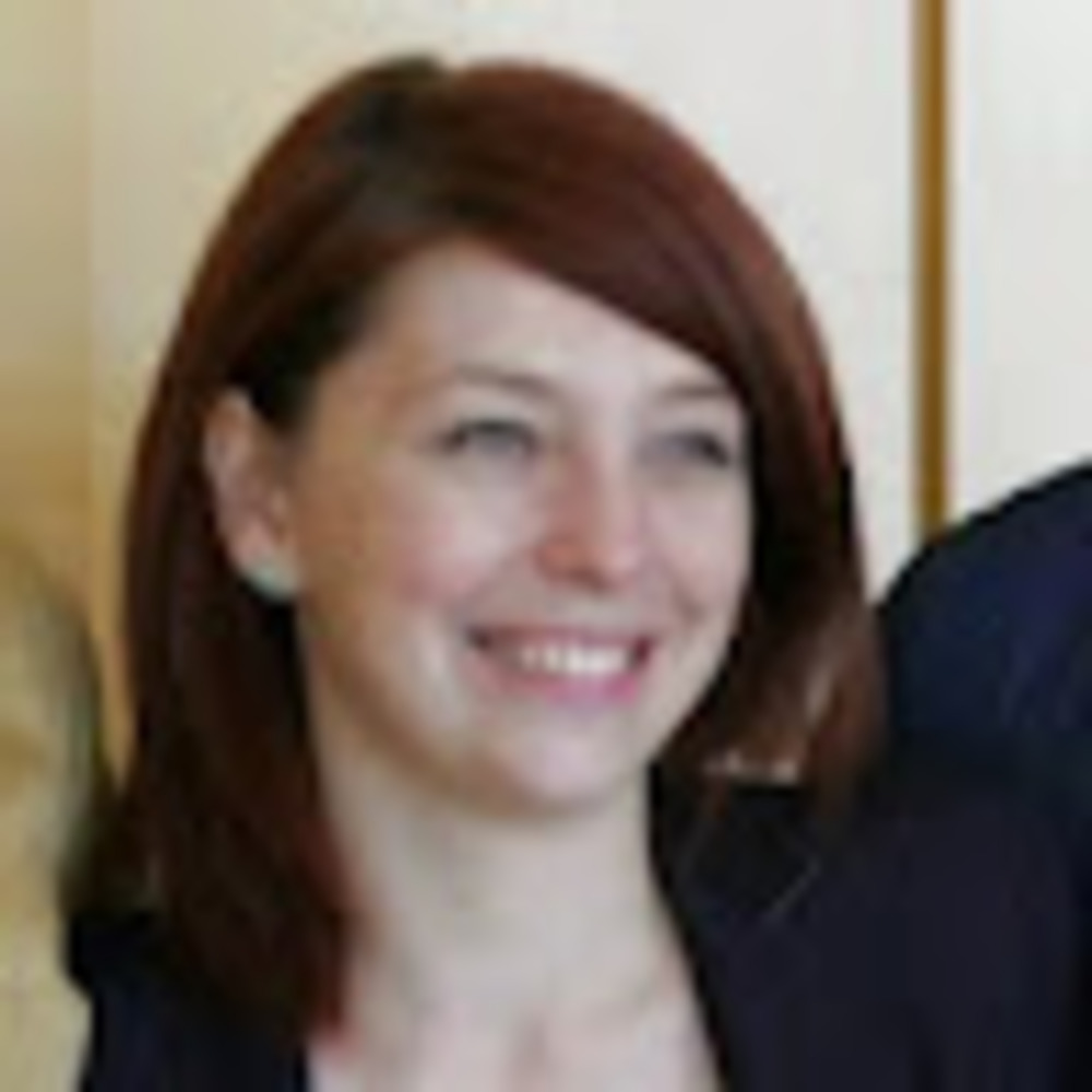 Meet your Posher, Elena